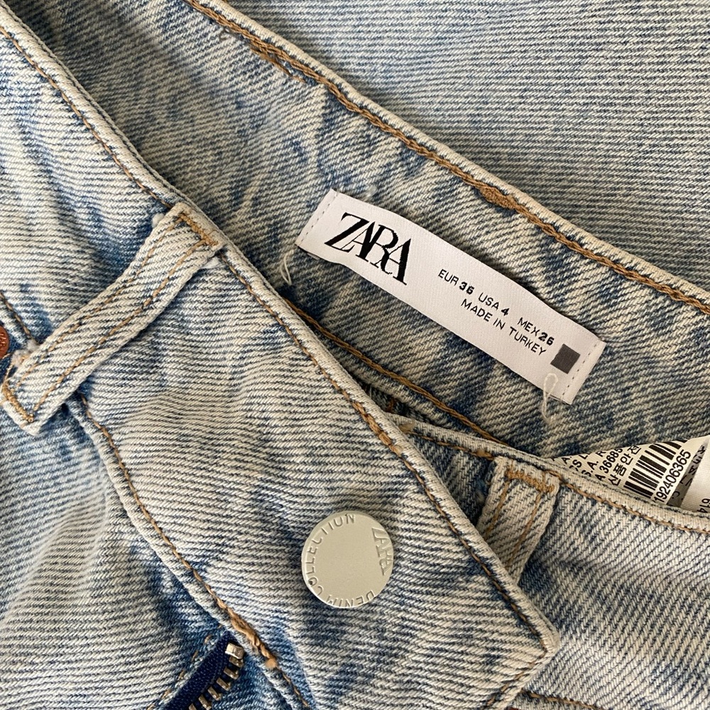 Wide leg Zara jeans